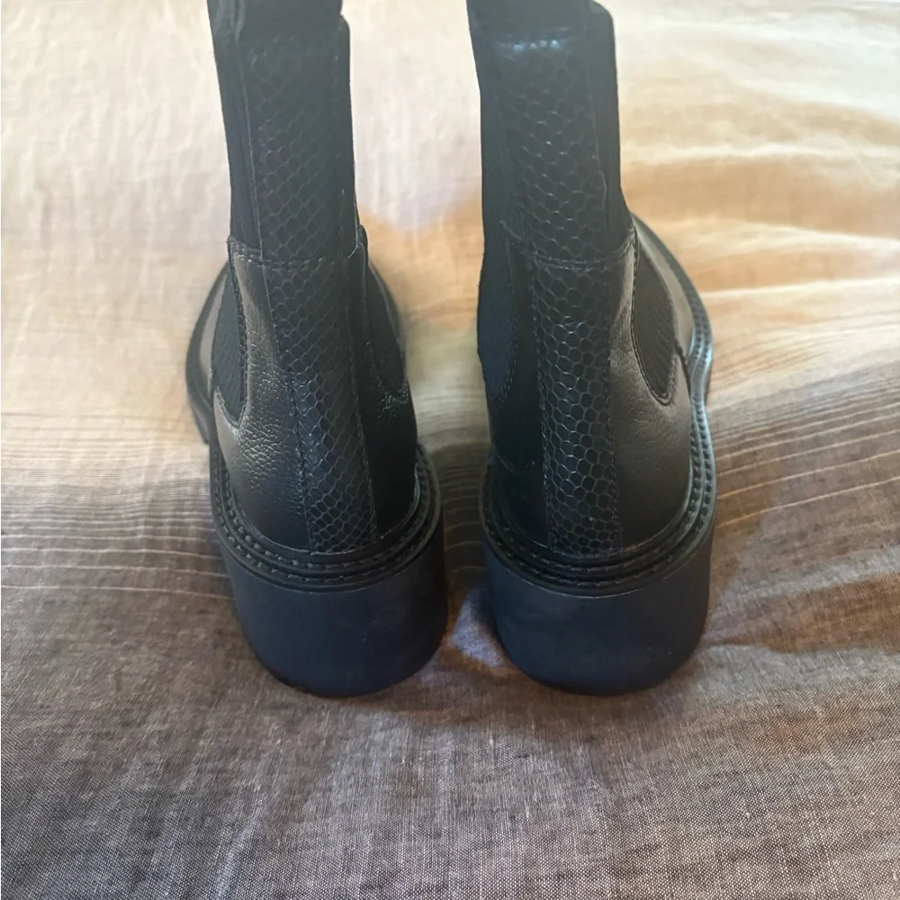 Dolce Vita Hilora H2O Boots Black Leather - Picture 3 of 4